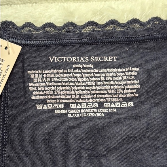 VS Cheeky Panty - Picture 3 of 4